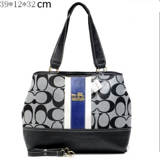 Coach Hamptons In Printed Signature Large Grey Totes ANM | Coach Outlet Canada